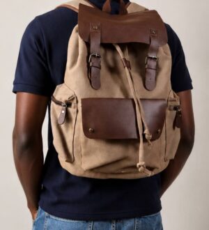 Sac à Dos en Tissu Canvas avec détails en similicuir